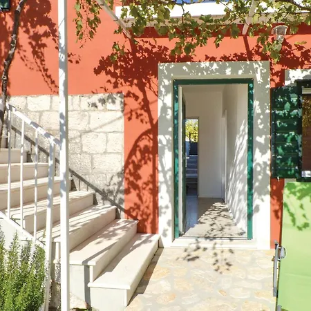 Lovely In Zedno With Wifi * Trogir