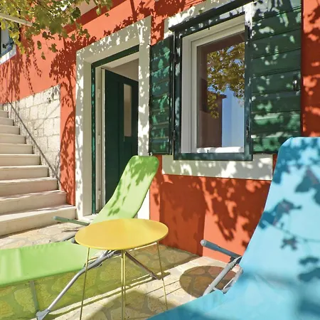 Lovely In Zedno With Wifi * Trogir