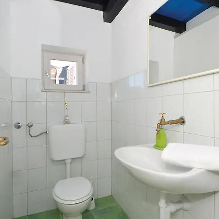 Дом отдыха Four-bedroom In Zedno Трогир