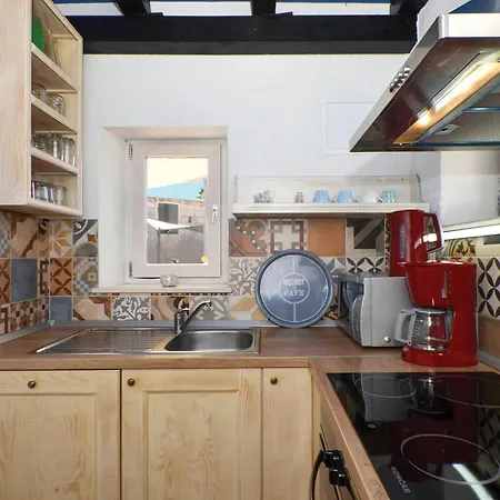 Four-bedroom In Zedno Дом отдыха