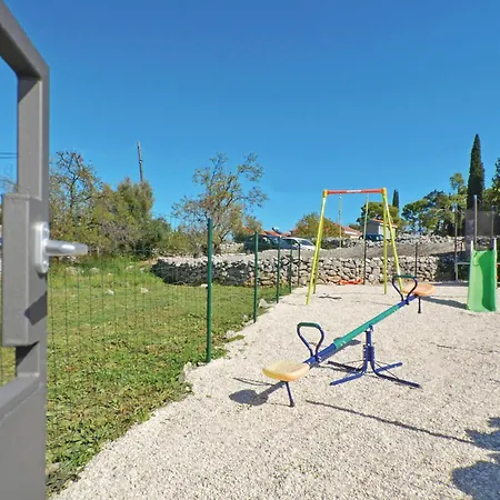 Four-bedroom In Zedno * Трогир